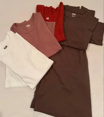 유니클로 여성용 티셔츠 5세트