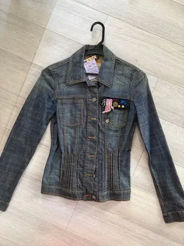 가리아노 자수 데님 자켓 36사이즈