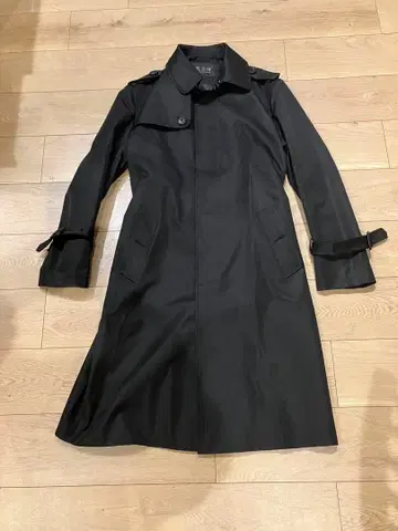 블랙 트렌치코트 허리 벨트 포함