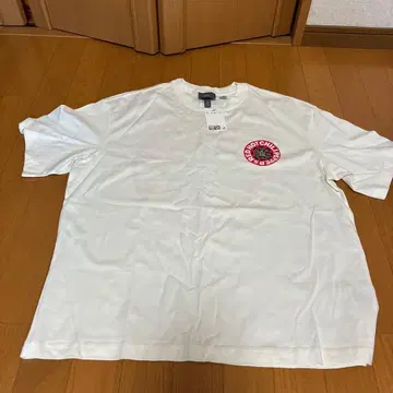 H&M RED HOT CHILI PEPPERS 티셔츠