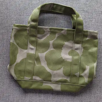 레어 미사용 [ Marimekko ] 우니코 패턴 핸드백