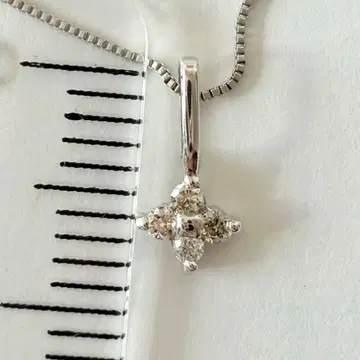 K10WG 다이아몬드 0.04ct 플라워 목걸이
