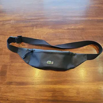라코스테 블랙 패니 팩