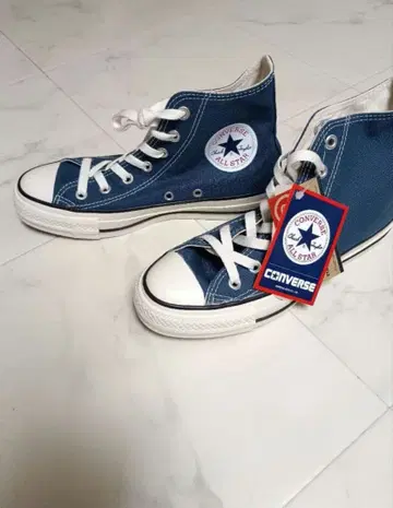 새상품 23.5 CONVERSE ALL STAR HI 하이컷 스니커즈