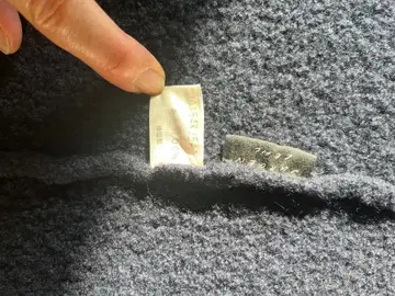 요건 레일 코트