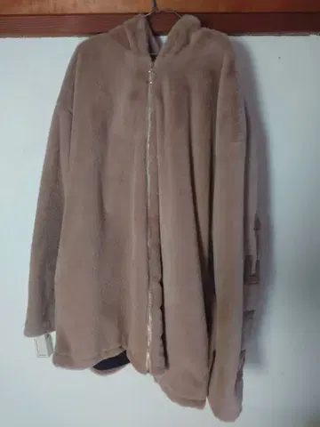 초 폭신폭신 BACK LOGO 투톤 집업 아우터 [고양이 귀 포함]