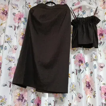 다크 브라운 스커트 셋업