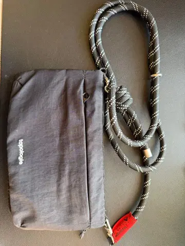 topologie 블랙 사코슈