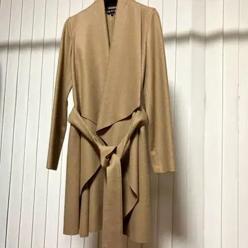INDIVI 카멜색 얇은 소재 롱 코트 일본제