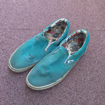 터콰이즈 슬립온 스니커즈