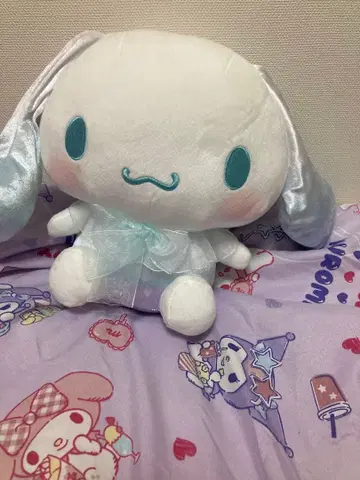 시나몬 롤 봉제 인형