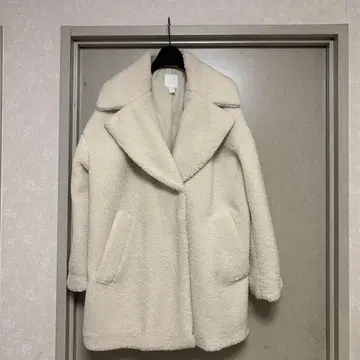 아이보리 보아 자켓