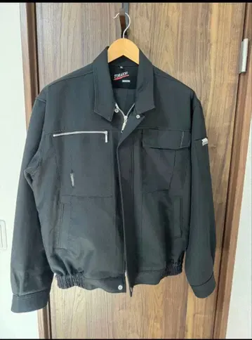 TORAICHI 블랙 자켓 카고 팬츠 세트 3L