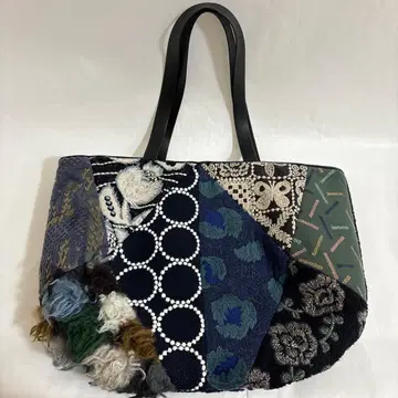 새상품급 미나 페르호넨 pala 백 dark mix 이세탄 한정