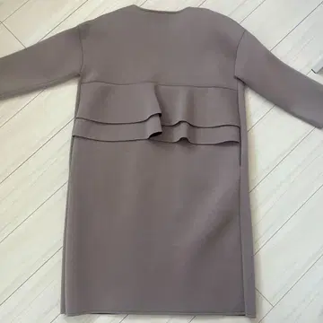 Mya 프릴 롱 코트