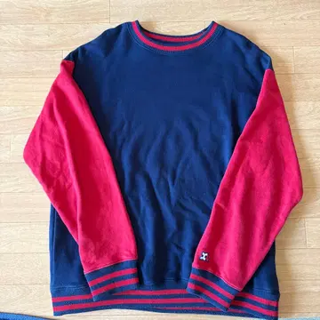 XLARGE 네이비/레드 맨투맨 XL