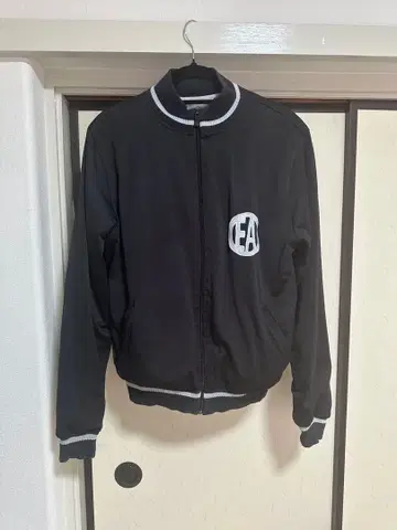 EA7 엠포리오 아르마니 트랙 자켓 리버서블