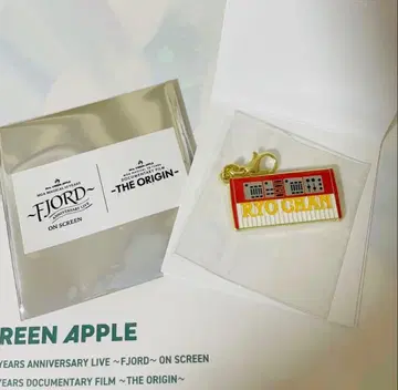 미세스 그린애플 메탈 참 컬렉션 후지와라 료카