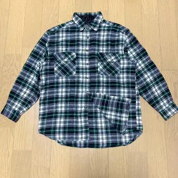 플란넬 셔츠 그린과 화이트 체크 무늬 0068