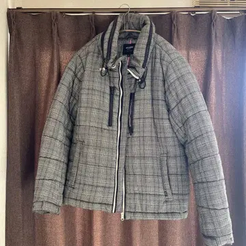 BEAMS HEART 다운 자켓 M 사이즈