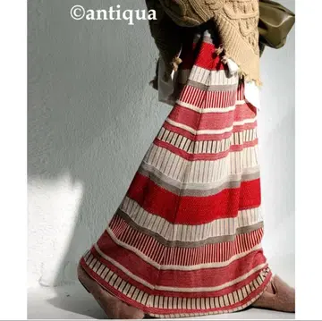 안티카 레드 배색 보더 니트 롱 스커트 스트라이프