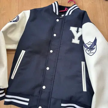 연세대학 바시티 자켓 네이비/화이트 M 사이즈