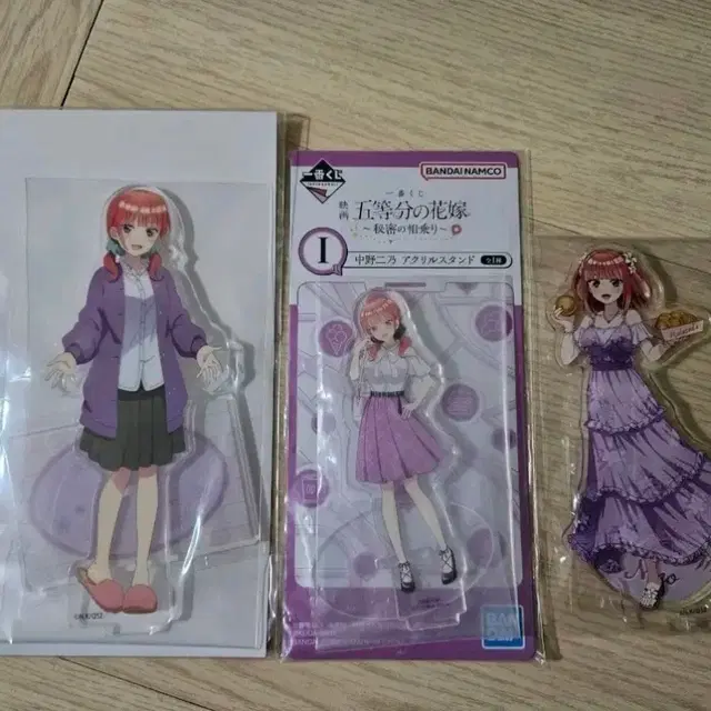 오등분의신부 나카노니노 아크릴스탠드 팝니다.(5등분)