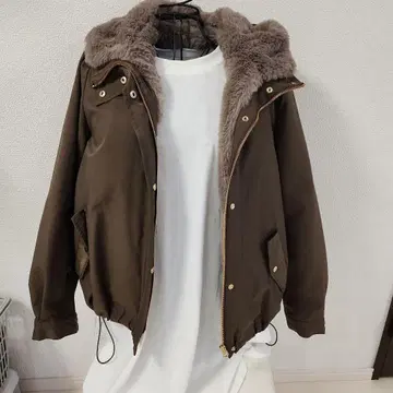 [ 새상품 ] 브라운 퍼 다운 자켓