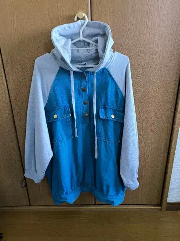 HUG.U 프론트 버튼 후드티 그레이/데님 블루