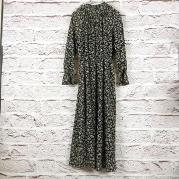 r425 GU 꽃무늬 플레어 슬리브 롱 원피스 S