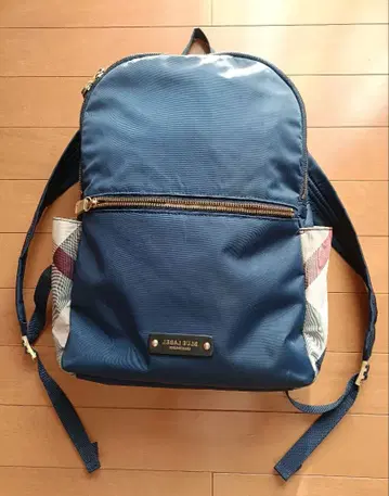 BLUE LABEL CRESTBRIDGE 백팩