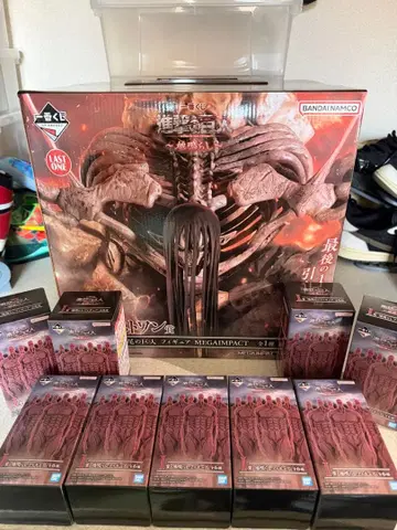 진격의 거인 MEGA IMPACT 피규어 세트