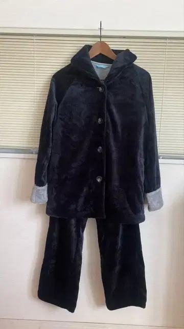 키드 블루 셋업 포근포근