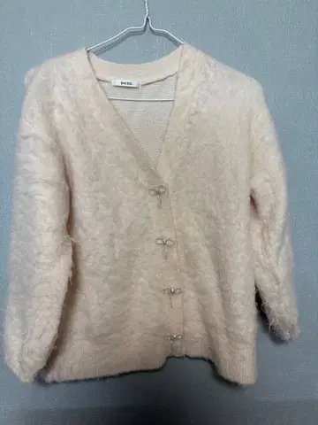 스나이델 모헤어 니트 가디건 화이트