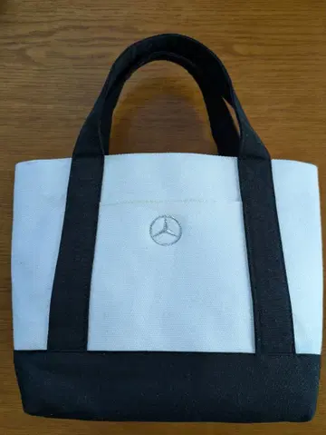 Mercedes-Benz 토트백 화이트/블랙