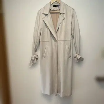 새상품급 ZARA BASIC 베이지 롱 코트 소매 벨트 스웨이드풍