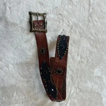 스터드 장식 브라운 블랙 벨트
