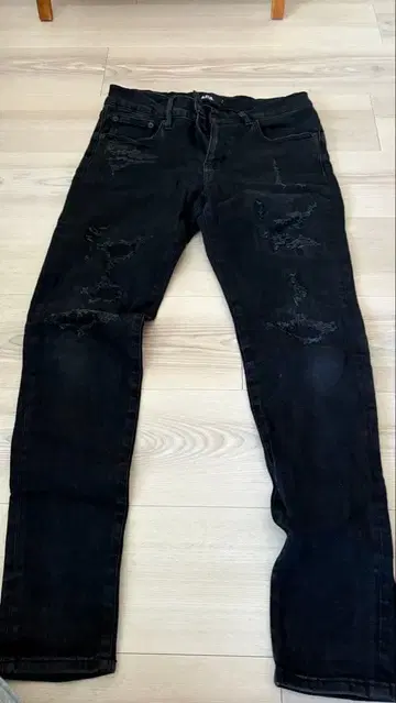 AZUL by MOUSSY 데미지 데님 S 사이즈 블랙
