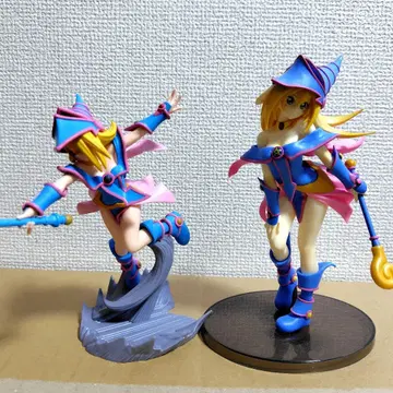 유희왕 블랙 매지션 걸 피규어