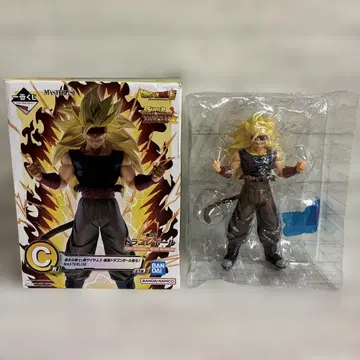 드래곤볼 피규어 초사이어인 3