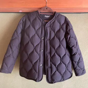 오르치발 퀼트 다운 노카라 자켓 충전솜