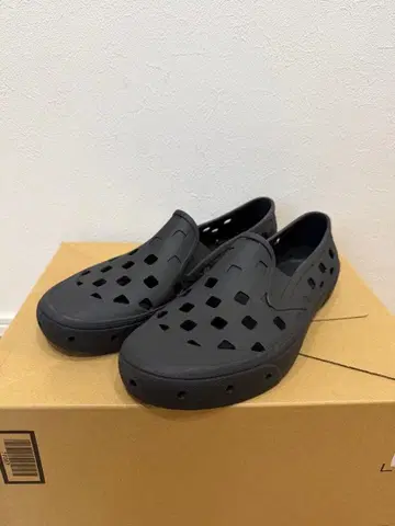 새상품 반스 슬립온 VANS SLIP-ON TRK 샌들 수륙양용