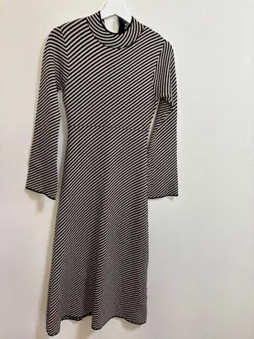 [컨디션 최상] 노블 원피스 레이온 22-040-240-5360-3-0