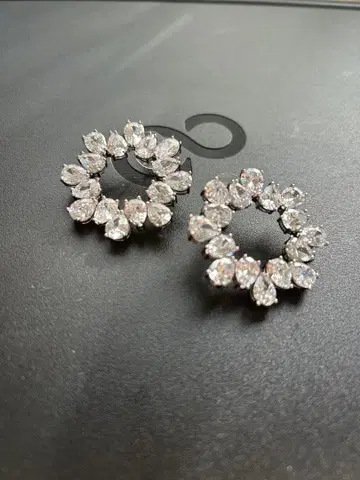 Millenia 스와로브스키