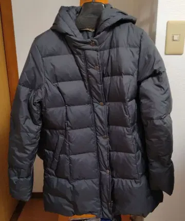 크로커다일 다운 코트 검정 블랙