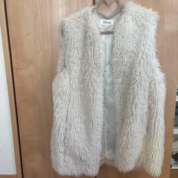 Arpege story 퍼 베스트 사이즈 2 크림