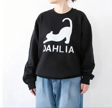 달리아 dahl'ia 고양이 아플리케 맨투맨