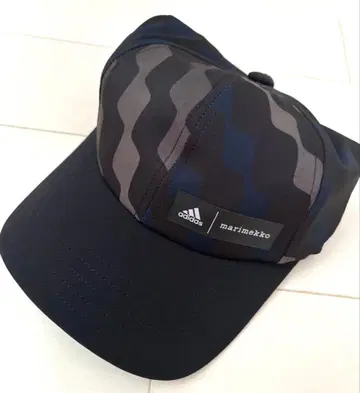 adidas 마리메꼬 캡