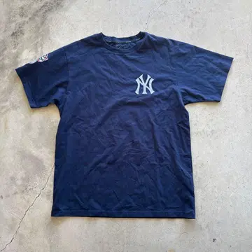 F.C.R.B. XL 네이비 티셔츠 양키스