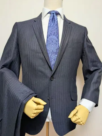 새상품급 폴스미스 제냐 트래블러 네이비 섀도우 스트라이프 M 사이즈